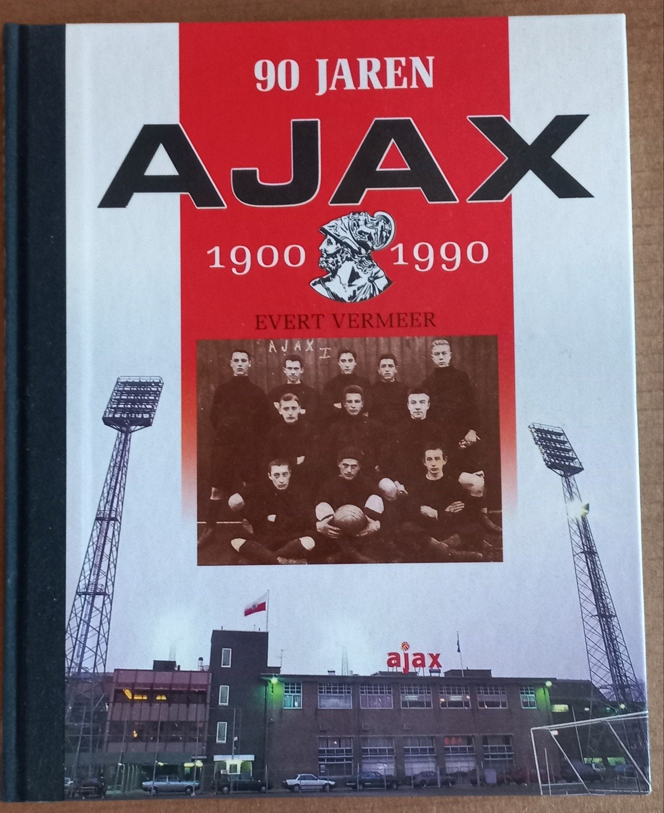 90 jaren AJAX 1900-1990 - Evert Vermeer, Boeken, Ophalen of Verzenden, Zo goed als nieuw, Balsport