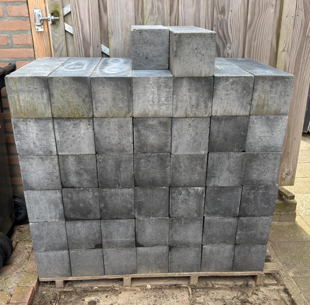 Nieuwe Antraciet Stapelblokken (15x15x60 cm) – 43,5 stuks, Tuin en Terras, Bielzen en Borders, Ophalen, Zo goed als nieuw, Minder dan 100 cm