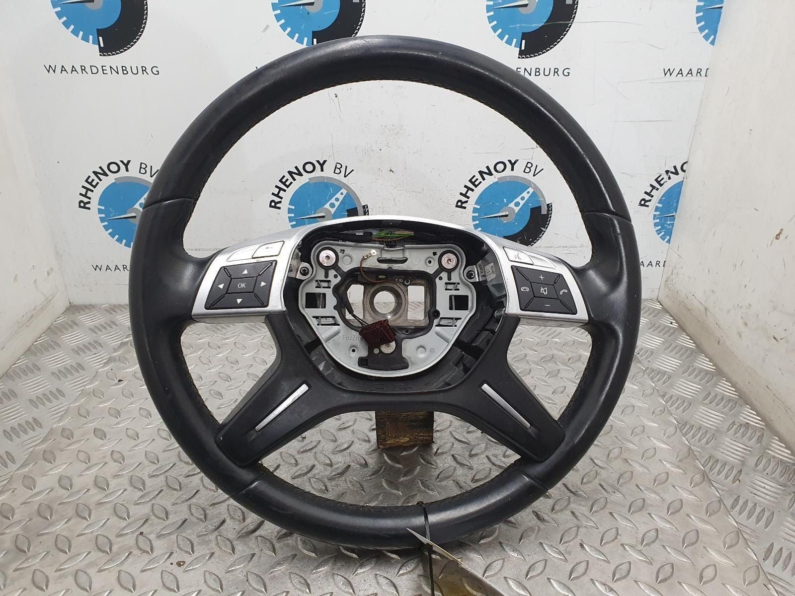 Mercedes w204 leder stuurwiel, Gebruikt, -, Ophalen of Verzenden, Stiba lid