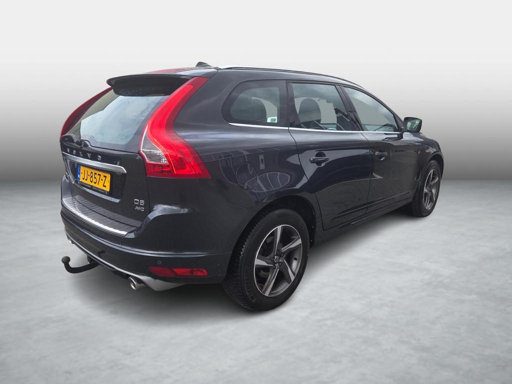 Volvo XC60 2.4 D5 AWD R-Design | Navigatie | Trekhaak | Lede, Gebruikt, 197 €/maand, Bedrijf, Vierwielaandrijving