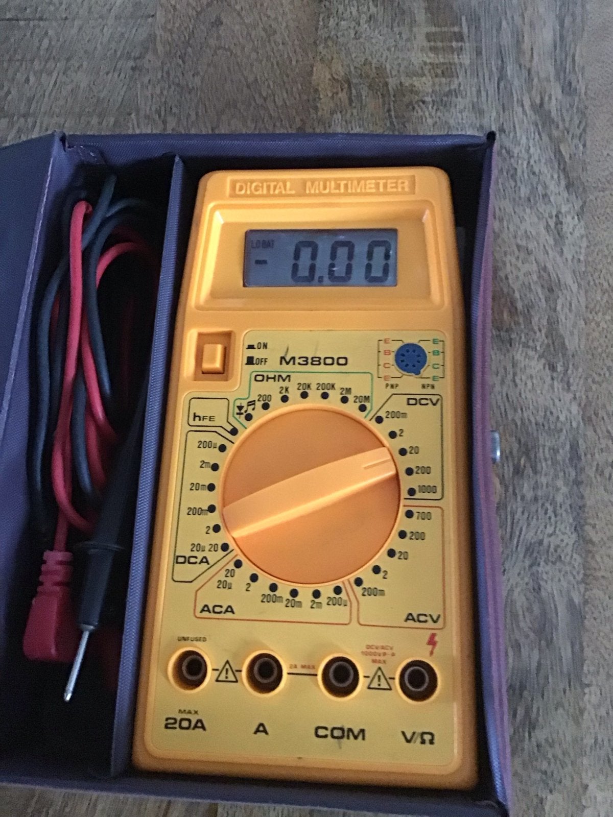 Digitale Multimeter M3800 met meetsnoeren, Ophalen of Verzenden, Gebruikt, Multimeter