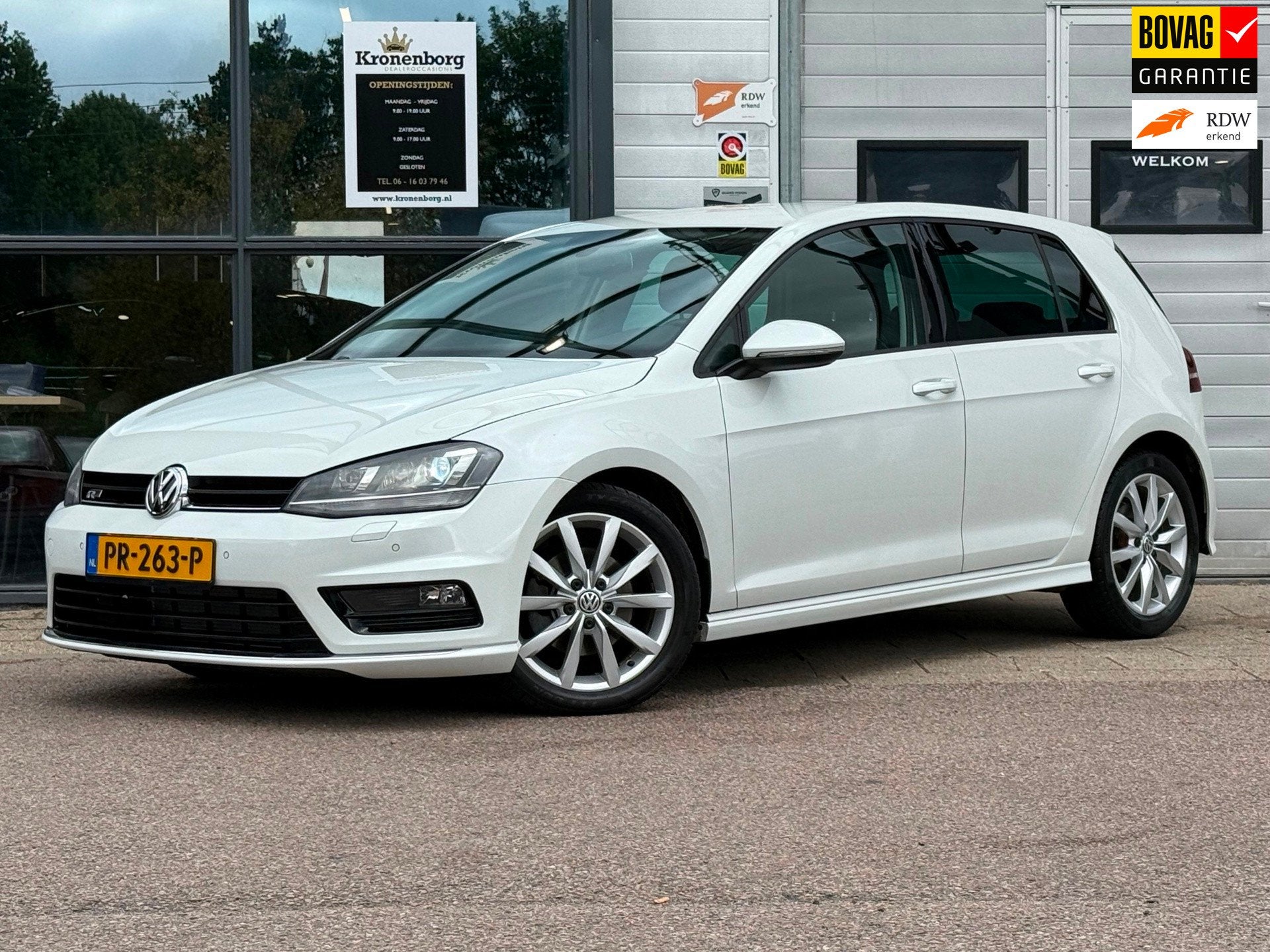 Volkswagen Golf 1.4 TSI Connected Series| R-Line| CRUISECR|, Auto's, Volkswagen, Automatische klimaatregeling, 125 pk, Gebruikt