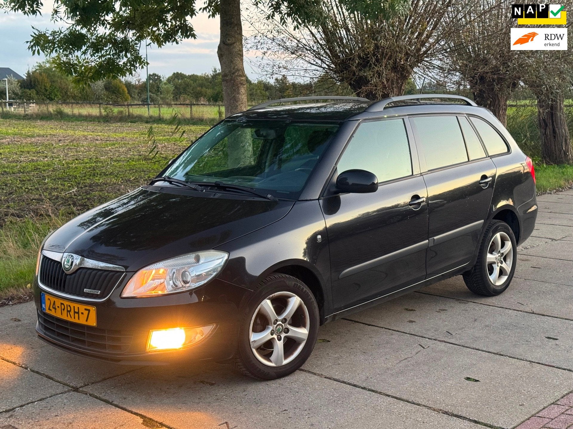 Skoda Fabia Combi 1.2 TDI Greenline CLIMA|CRUISE|PDC|TREKHAA, Auto's, Voorwielaandrijving, Euro 5, Zwart, 1199 cc