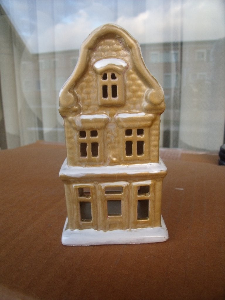 Goudkleurig postcode loterij huisje nummer 5, Diversen, Ophalen of Verzenden, Zo goed als nieuw