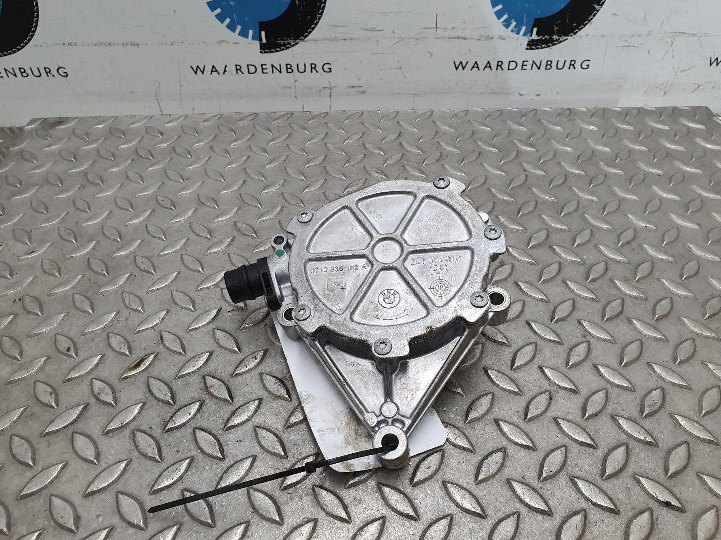BMW X5 VACUUMPOMP 2018, Gebruikt, -, -, Ophalen of Verzenden