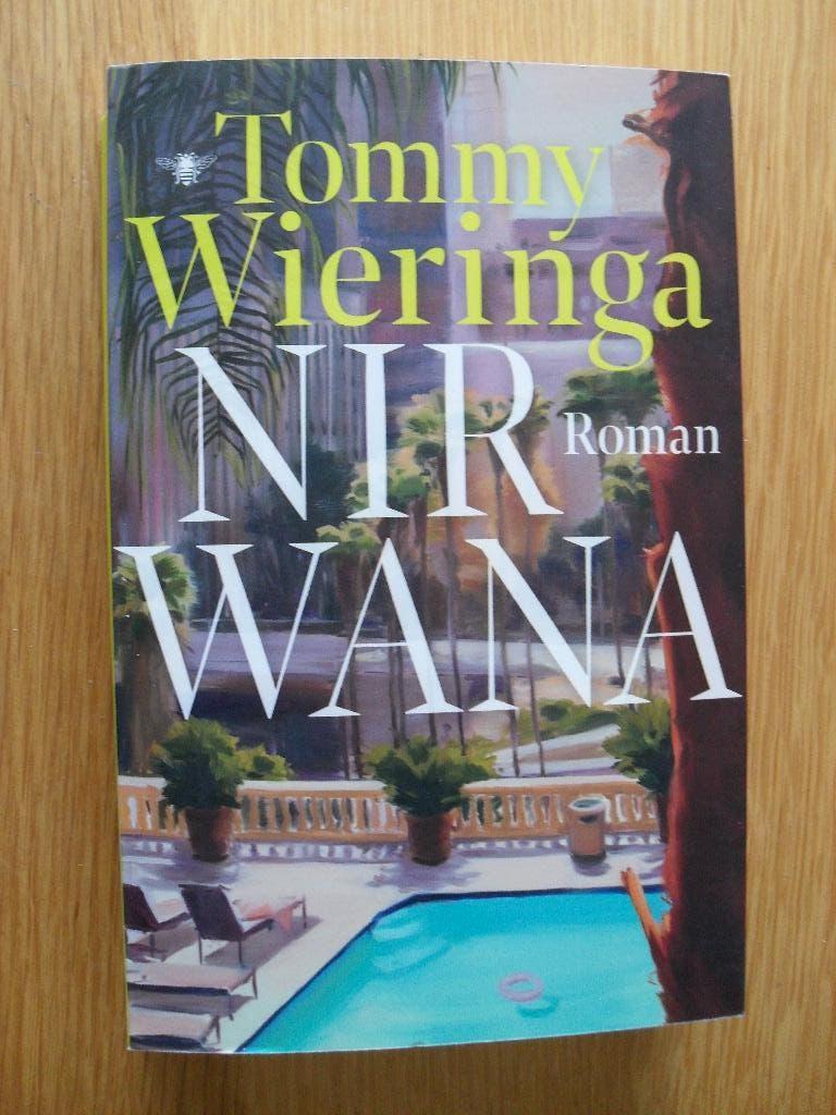 Nirwana van Tommy Wieringa, Boeken, Romans, Ophalen of Verzenden, Gelezen