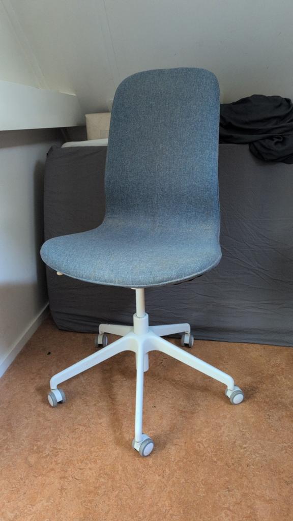 Gratis IKEA bureaustoel - Comfortabel en functioneel, Huis en Inrichting, Bureaustoelen, Ophalen