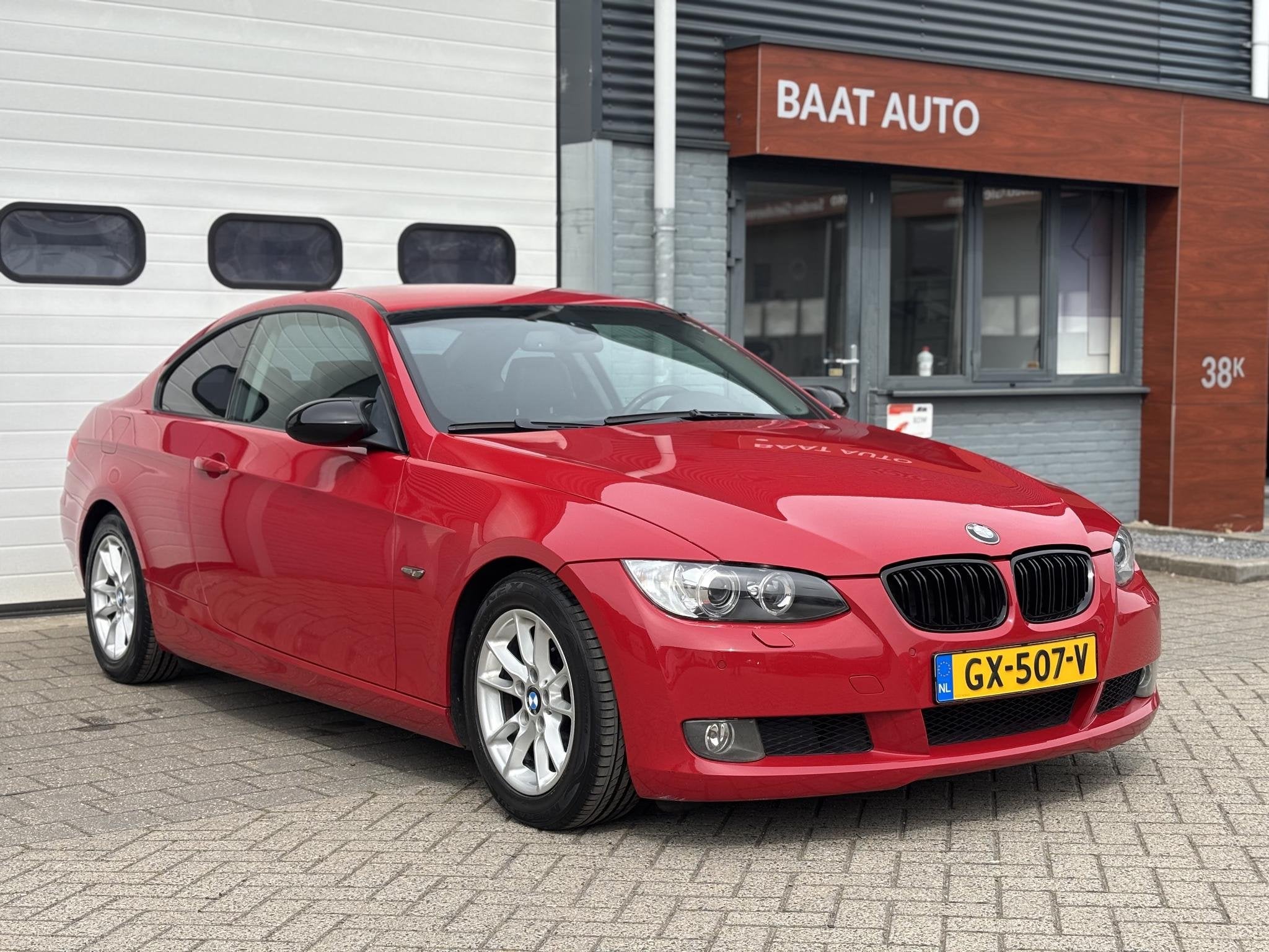 BMW 3-serie Coupé 320i Executive Automaat Sport Leder NIEUW, Auto's, Automaat, Euro 5, Achterwielaandrijving, 4 cilinders