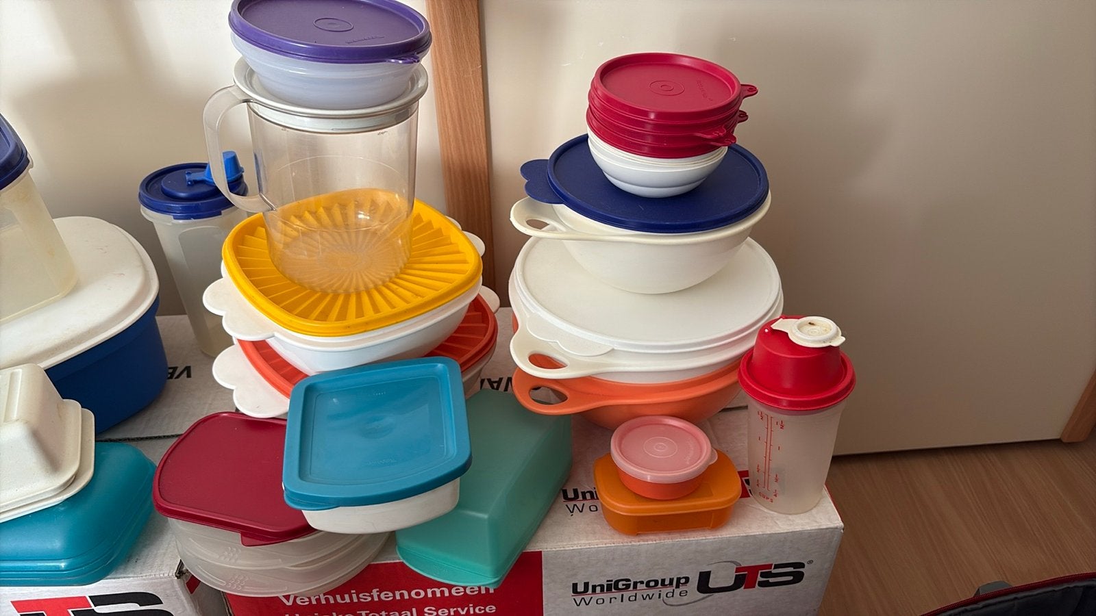 Grote partij Tupperware - Diverse bakjes en schalen, Gebruikt, Overige kleuren, Overige typen, Ophalen of Verzenden