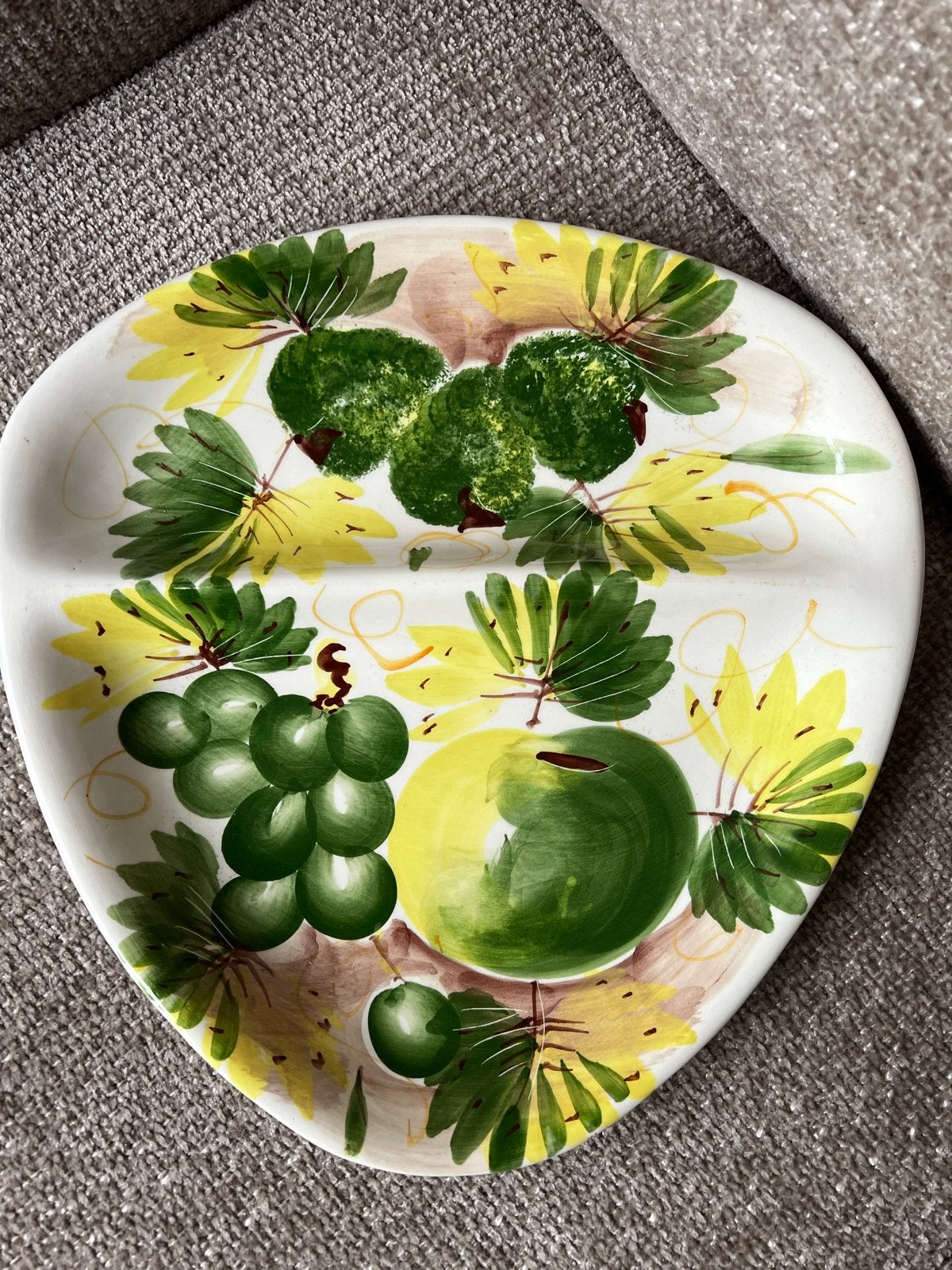 Vintage Italiaans servies/  handbeschilderde schaal, Ophalen of Verzenden