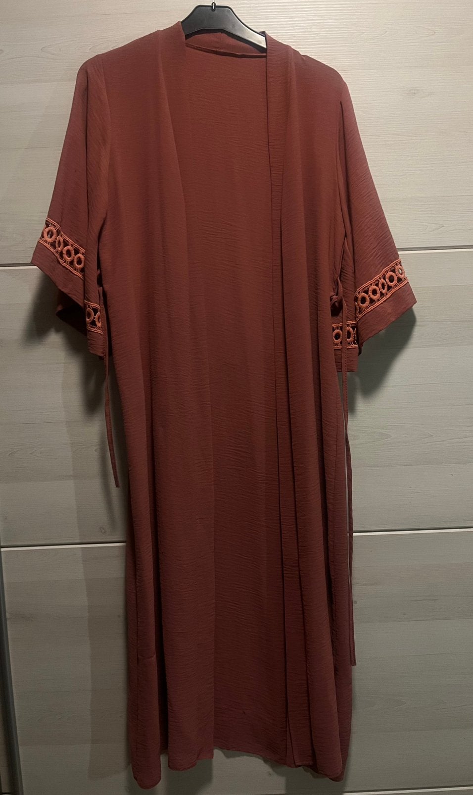 Kimono met touwtje, Ophalen of Verzenden, Zo goed als nieuw, Bruin, Onder de knie