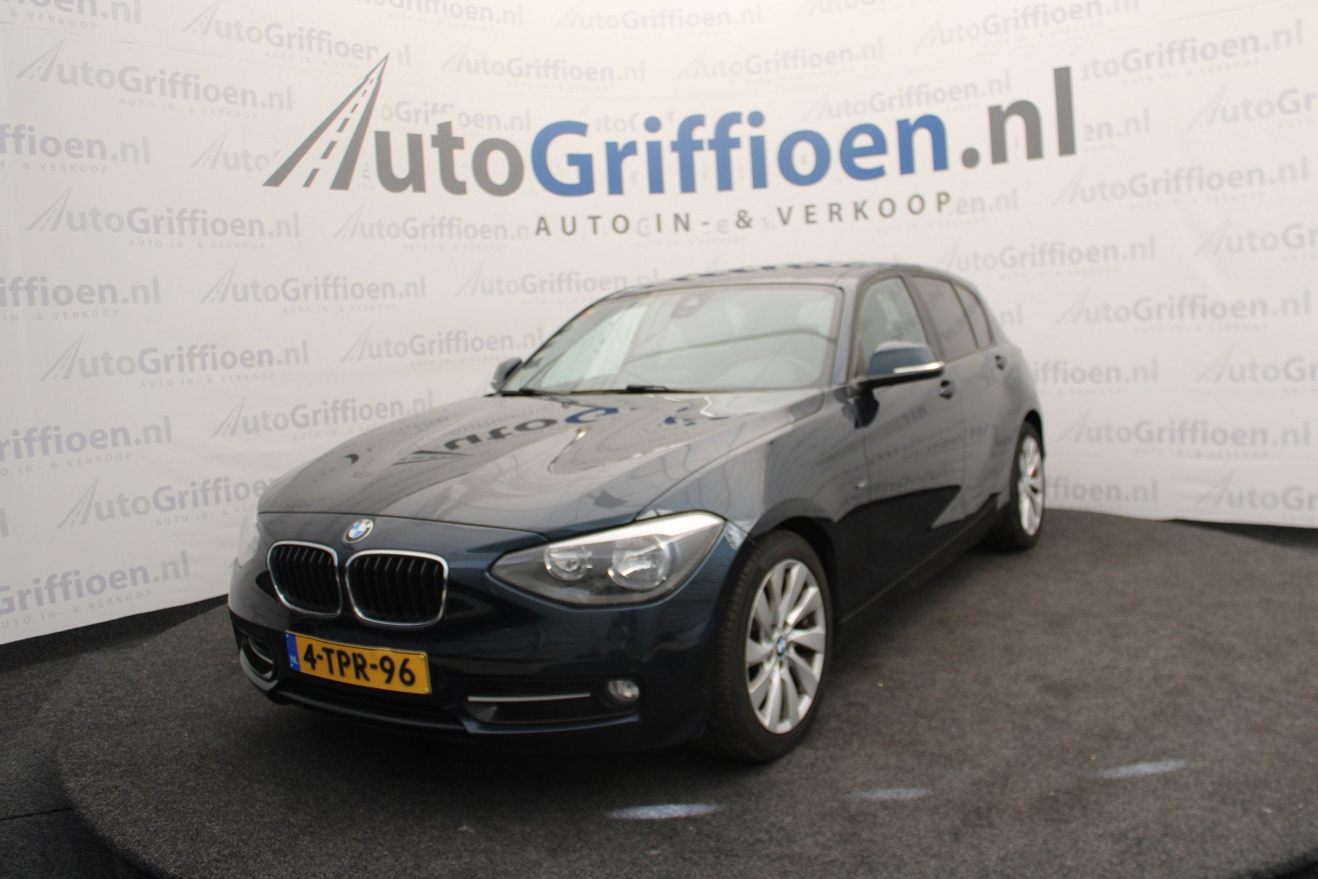 BMW 1-serie 116i Business motor loopt onregelmatig!, 1-Serie, Euro 5, Gebruikt, Zwart