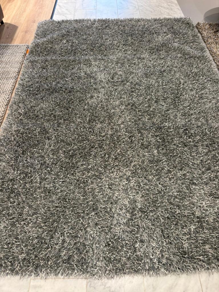Montél diverse karpetten., Beige, 200 cm of meer, Ophalen of Verzenden, Zo goed als nieuw