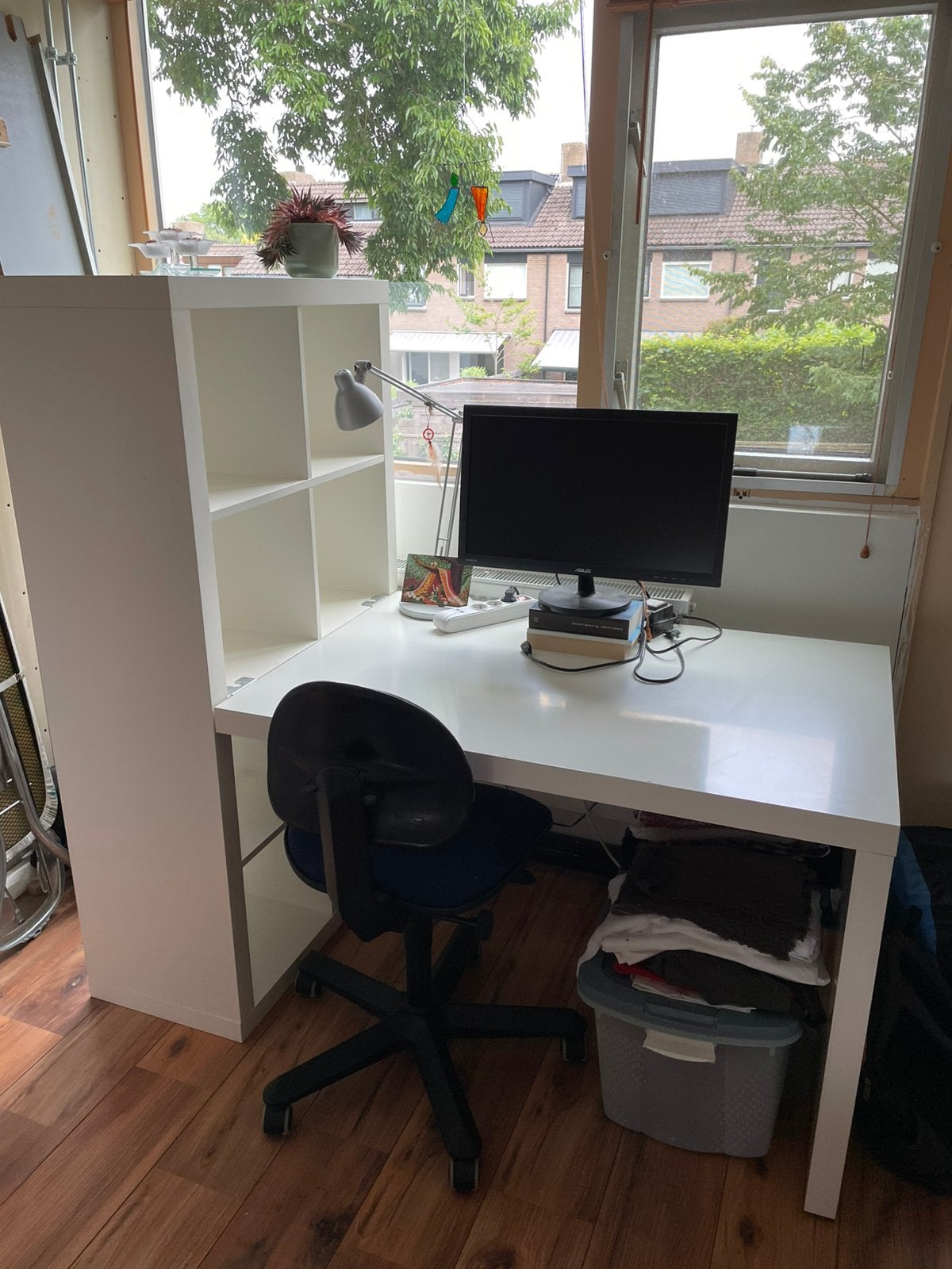 Ikea Kallax kast, bureau, bureaustoel en klein kastje, Ophalen, Gebruikt, IKEA, Wit