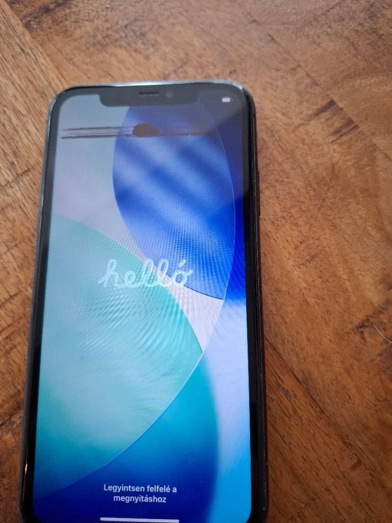 iPhone 11 128 GB – zeer nette staat – schermstreep, Telecommunicatie, Ophalen, 70 %, Zwart, IPhone 11
