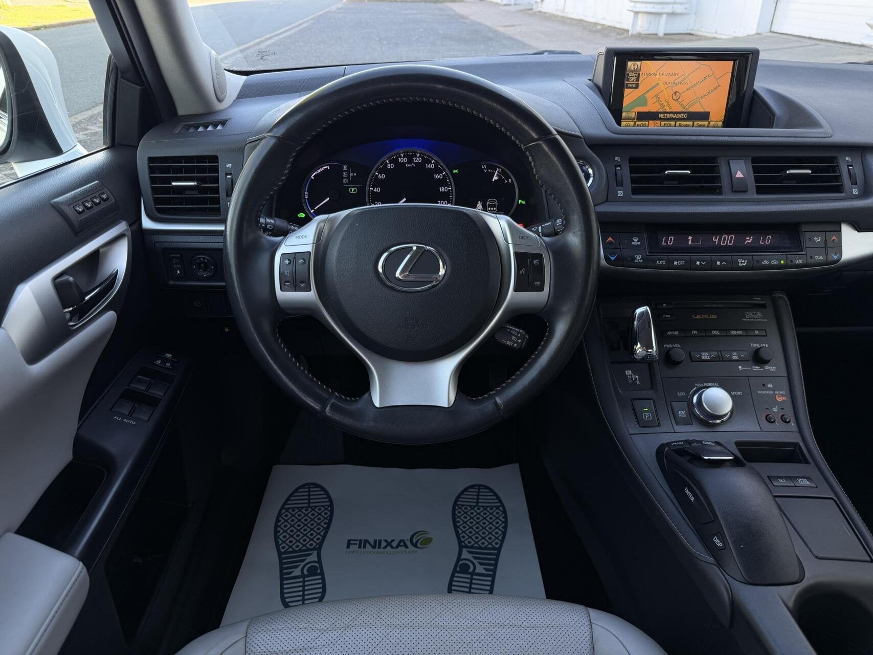 Lexus CT 200h Luxury Line - LEVINSON/NAVI/LEER/XENON/CAM/NAP, Euro 5, Gebruikt, 4 cilinders, Wit