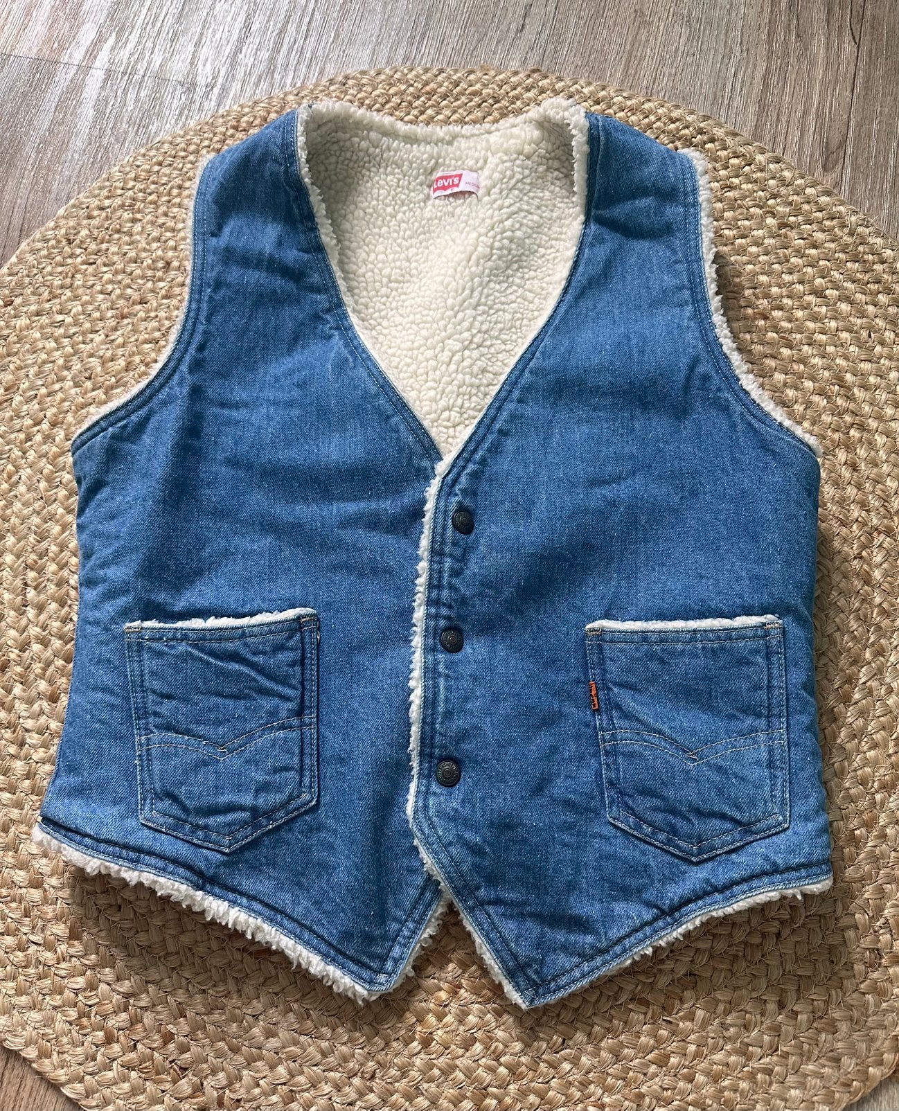 Vintage 70s Levis orange tab sherpa vest maat M, Ophalen of Verzenden, Zo goed als nieuw, Maat 38/40 (M), Blauw