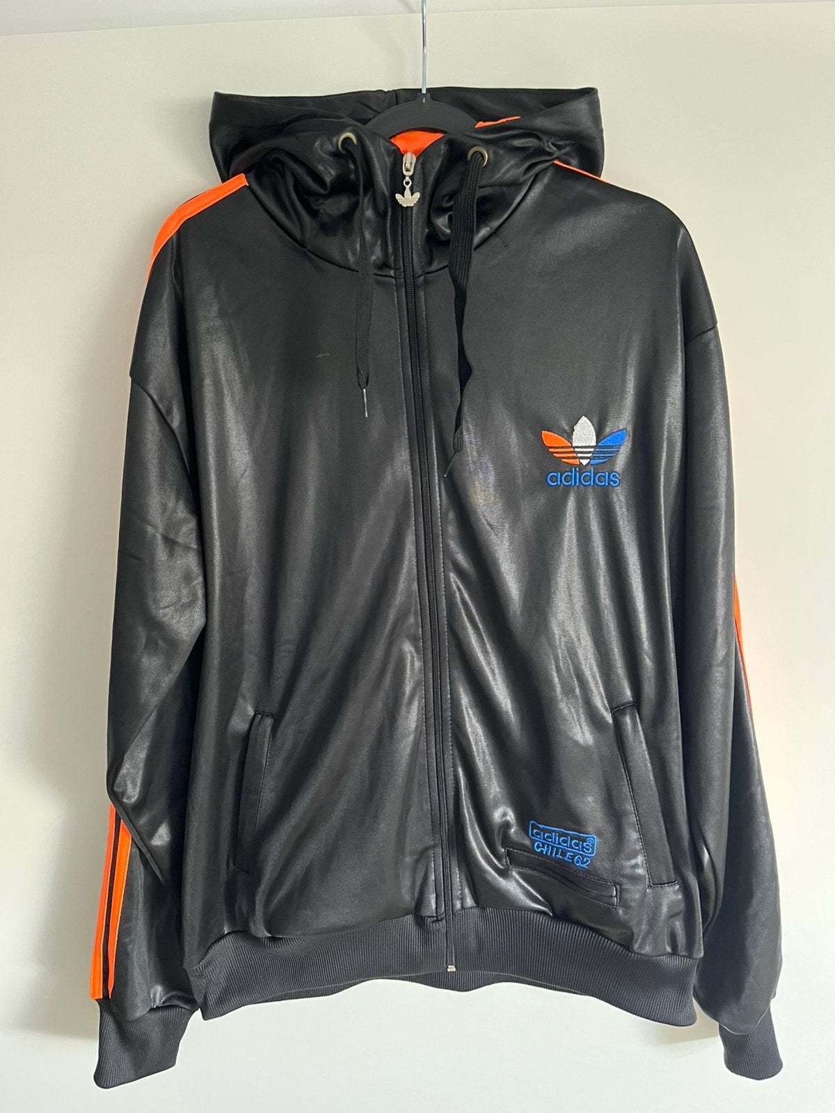 Adidas vest maat L met capuchon, Kleding | Heren, Ophalen of Verzenden, Zo goed als nieuw, Maat 52/54 (L), Adidas