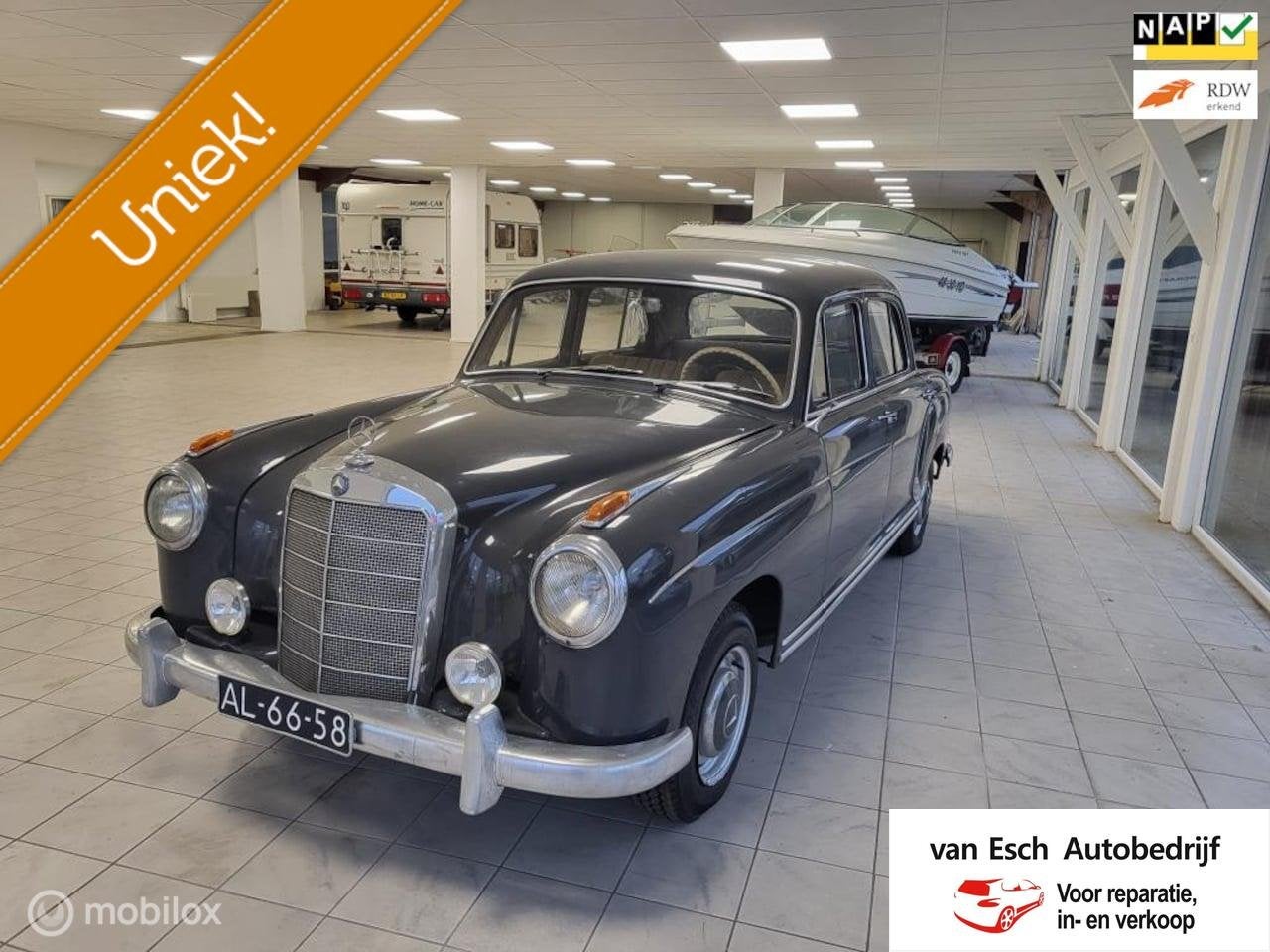 Mercedes-Benz 220 S, Gebruikt, 1302 kg, Overige carrosserieën, 700 kg