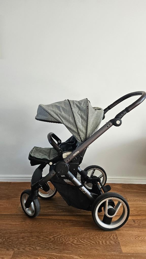 Mutsy EVO 3-in-1 Combi Kinderwagen tot 22 kg, Kinderen en Baby's, Kinderwagens en Combinaties, Gebruikt, Mutsy, Ophalen