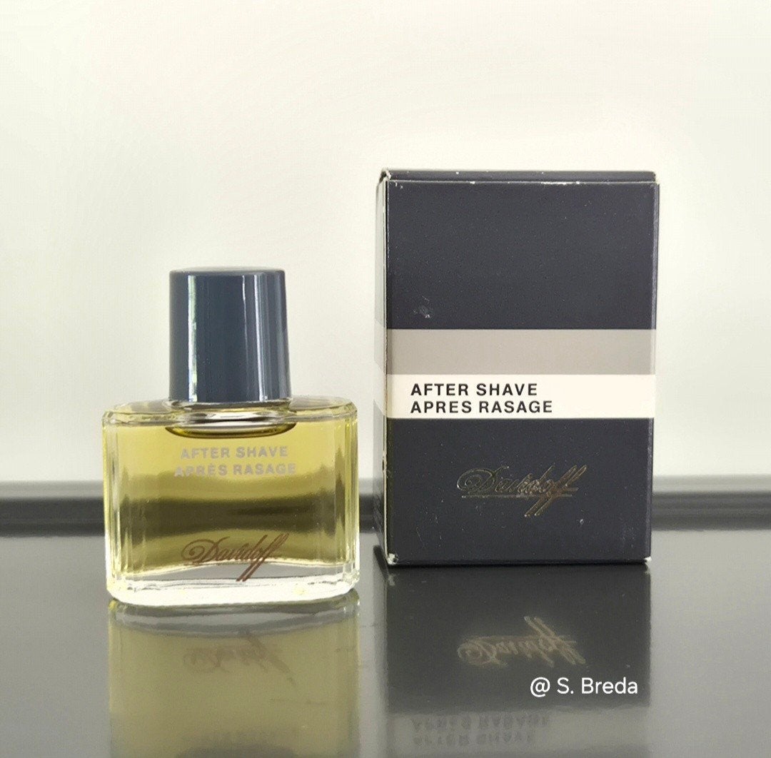 Davidoff - Classic - after shave miniatuur met doosje, Ophalen of Verzenden, Zo goed als nieuw, Miniatuur, Gevuld