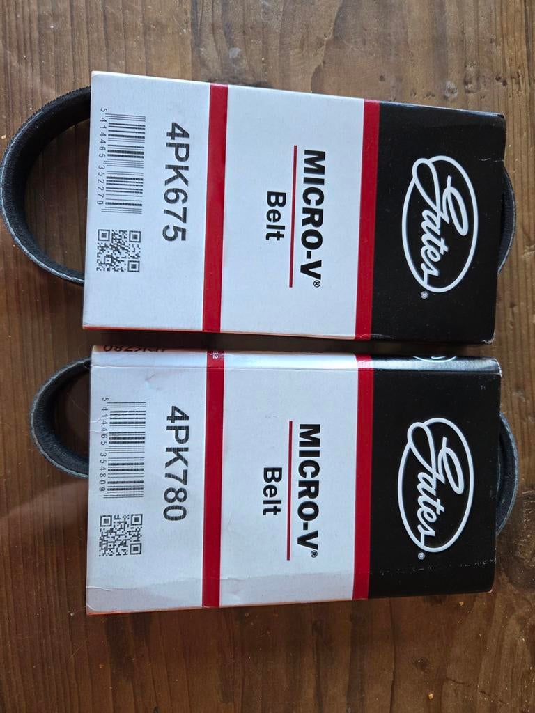 2x Gates multiriem 4PK675 & 4PK780 voor Hyundai i10 (2012), Ophalen of Verzenden, Nieuw, Hyundai