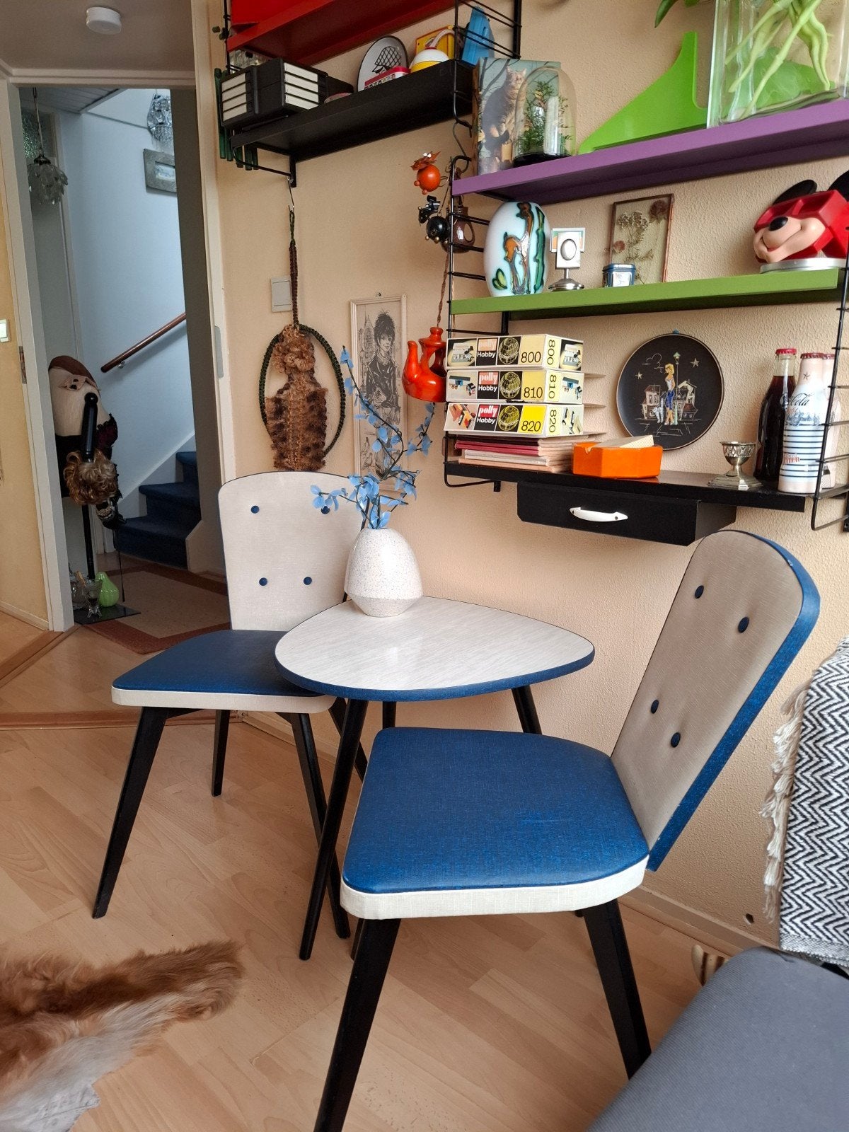 Vintage 50-60 jaren tafel met 2 stoelen, Ophalen