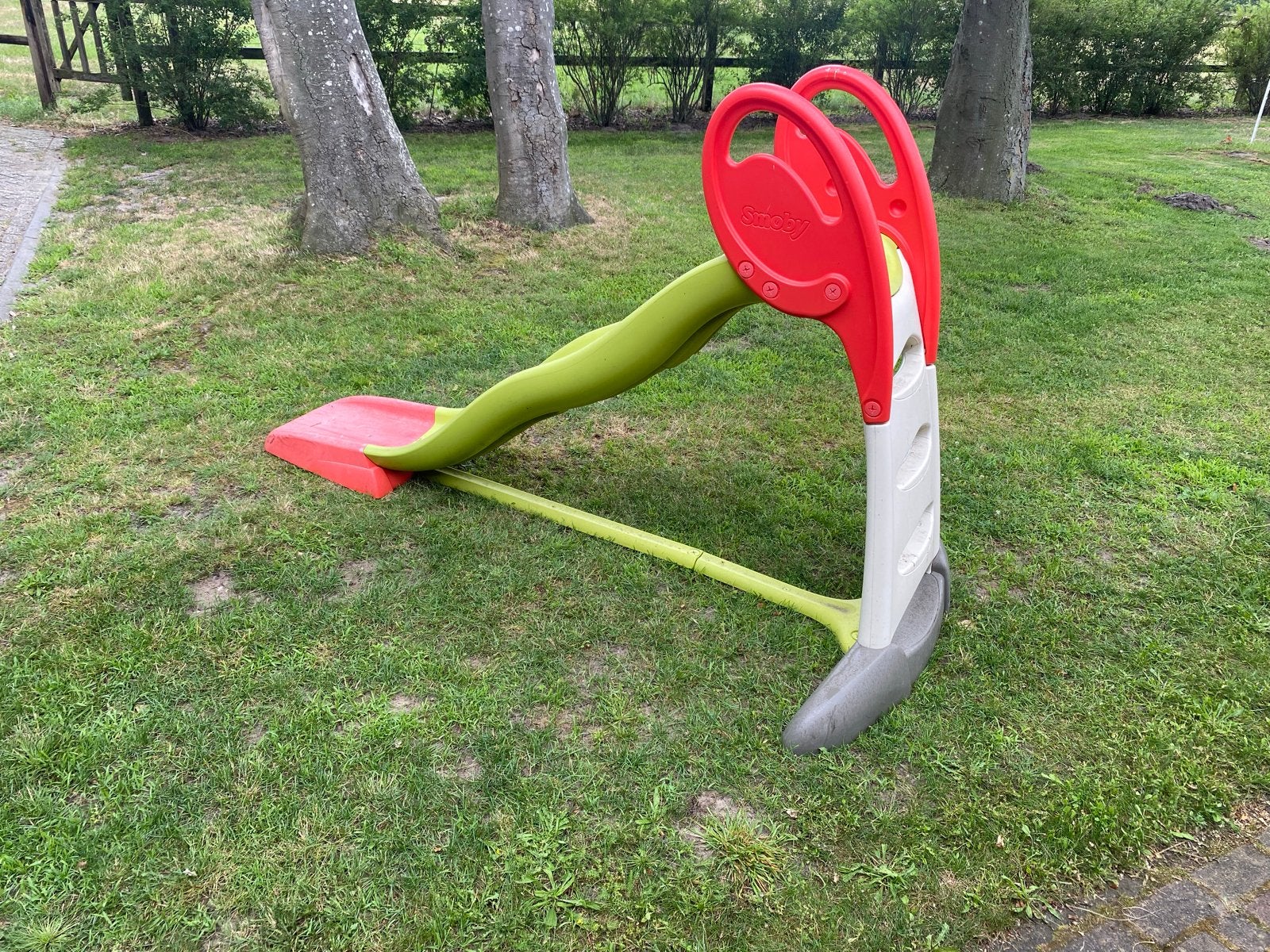 Smoby Glijbaan voor Kinderen - Rood/Groen, Kinderen en Baby's, Speelgoed | Buiten | Speeltoestellen, Gebruikt, Glijbaan, Ophalen