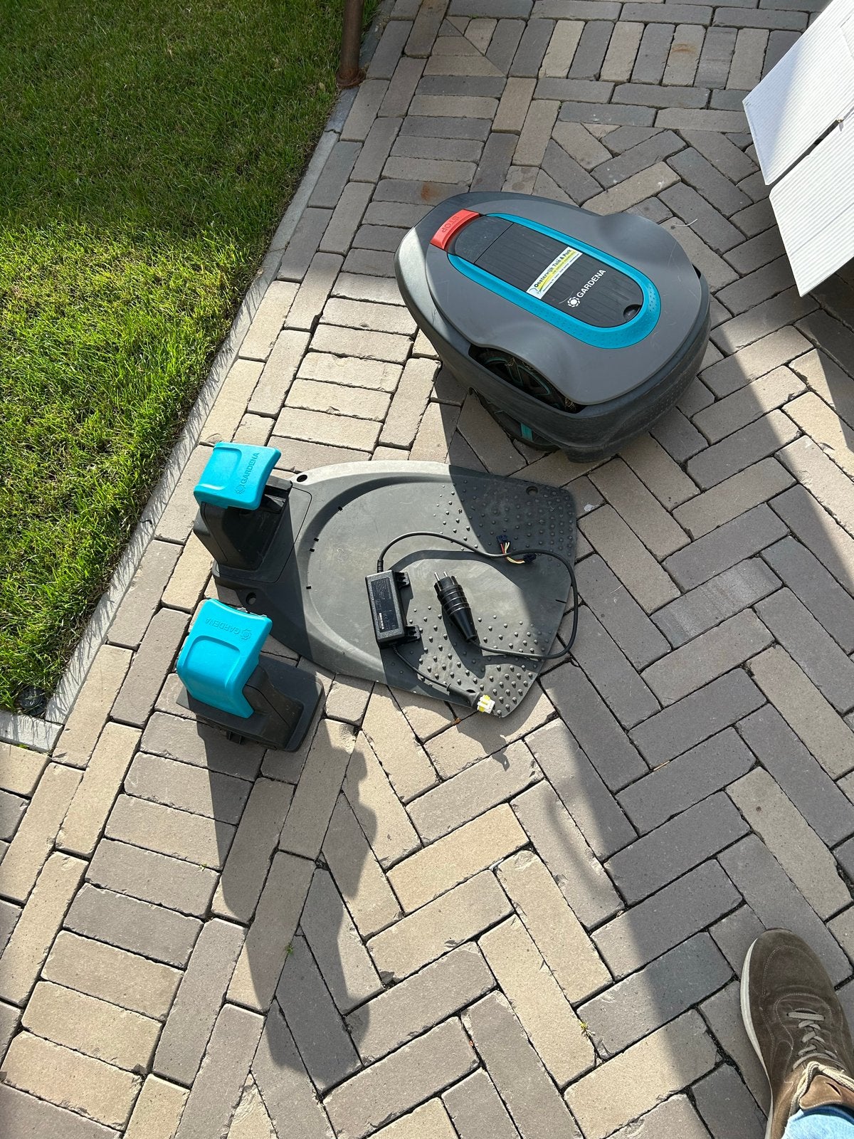 Gardena robotmaaier defect - voor onderdelen/reparatie, Ophalen of Verzenden, Gebruikt, 20 tot 25 cm, Bestuurbaar via app