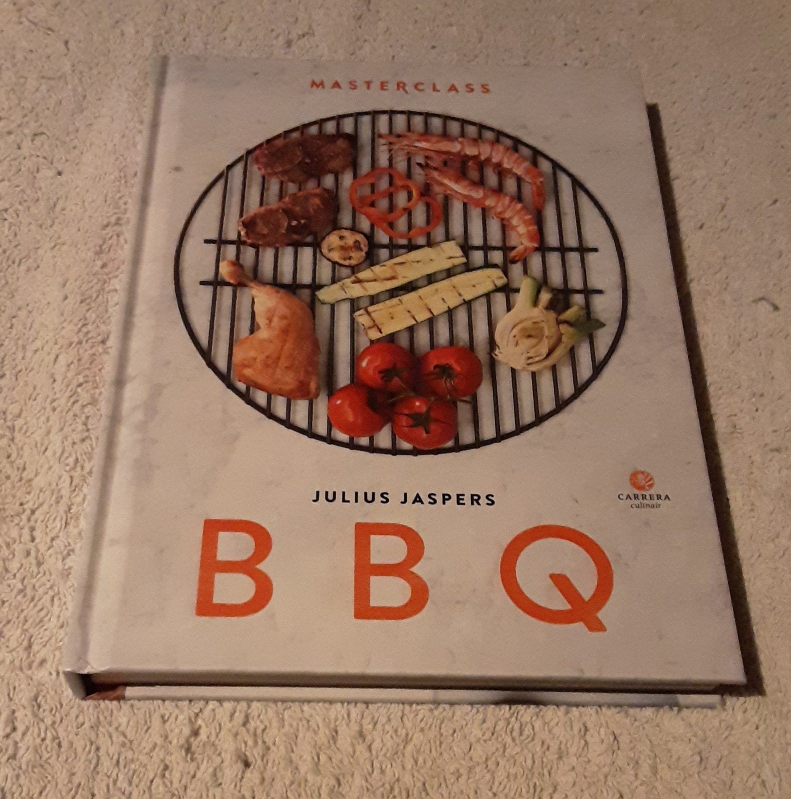Julius Jaspers BBQ Masterclass Kookboek, Boeken, Ophalen of Verzenden, Zo goed als nieuw, Julius Jaspers, Hoofdgerechten