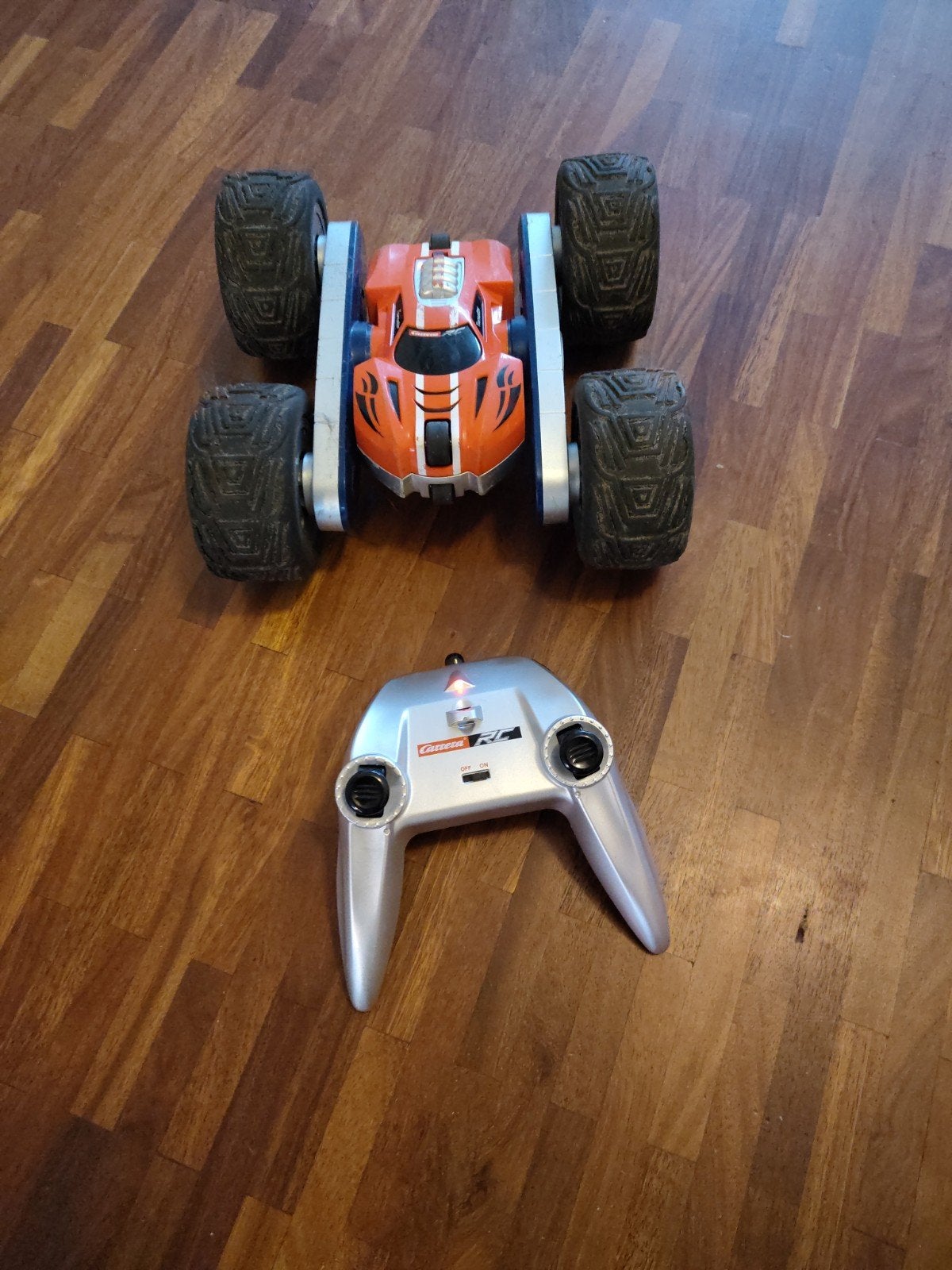 Carrera RC Turnator (schaal 1:16) - Stunt RC Auto, Ophalen of Verzenden
