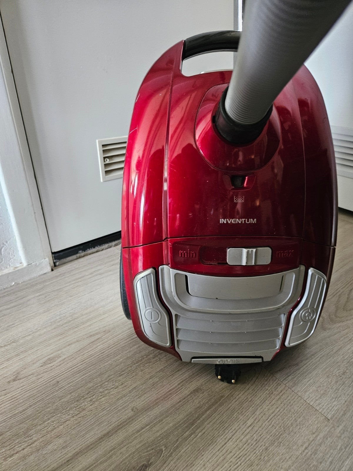 Inventum Sledestofzuiger - Krachtig en Compact, Witgoed en Apparatuur, Stofzak, Overige merken, Gebruikt, Ophalen of Verzenden
