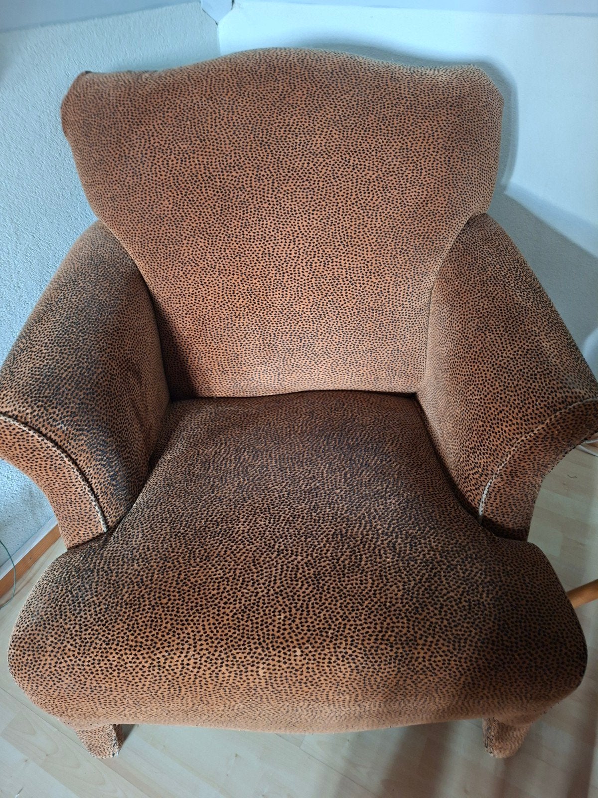 Comfortabele fauteuil met luipaardprint, Huis en Inrichting, Fauteuils, Ophalen, Gebruikt, Modern, speels, chique, 75 tot 100 cm