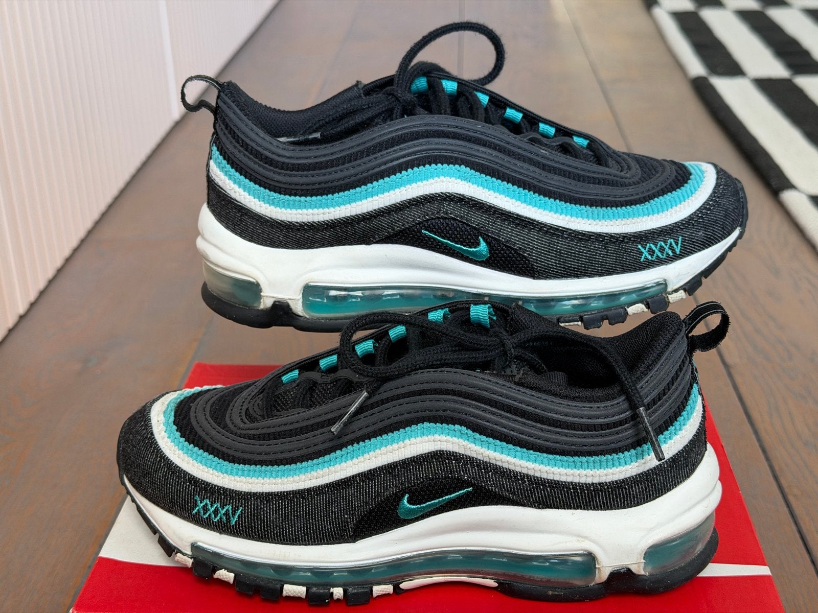 Nike Air Max 97 SE (GS) Zwart/Blauw - Maat 36.5, Kleding | Dames, Ophalen of Verzenden, Gedragen, Zwart, Sneakers of Gympen