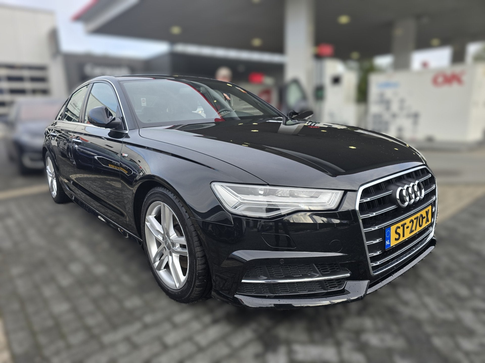 Audi A6 Limousine 1.8 TFSI ultra Advance Sport 1e eigenaar,, Auto's, Dealer onderhouden, Gebruikt, Zwart, Bedrijf