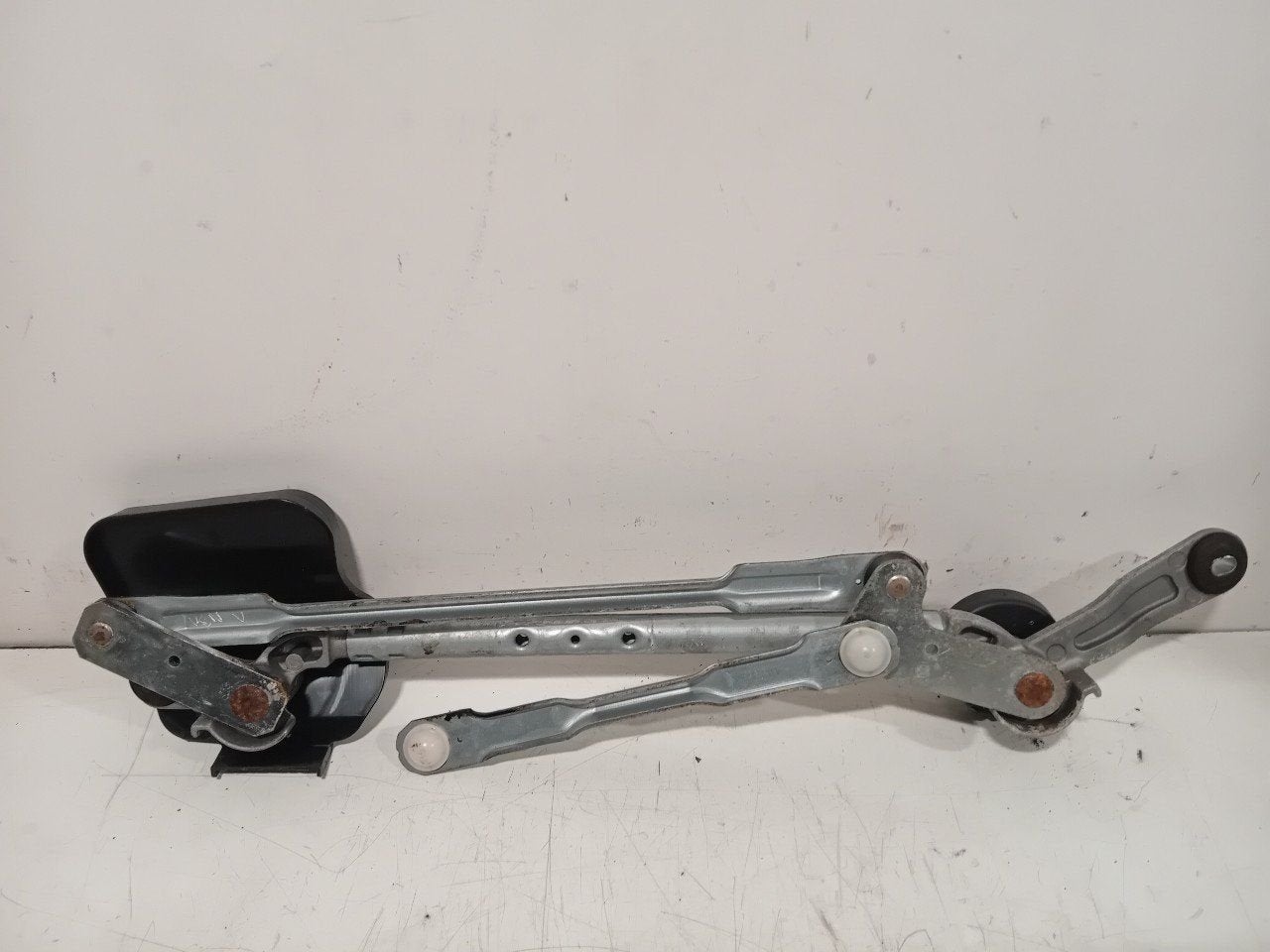 Ruitenwisser mechaniek voor Nissan Micra, Auto-onderdelen, Onderdelen@venauto.nl, Van der Ven Autorecycling B.V., Gebruikt, Ettenseweg 76, 4706 PB Roosendaal, The Netherlands
