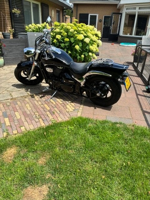 Suzuki Intruder M800 - Stoere cruiser met los buddyseat, 2 cilinders, Gebruikt, Particulier, Meer dan 35 kW