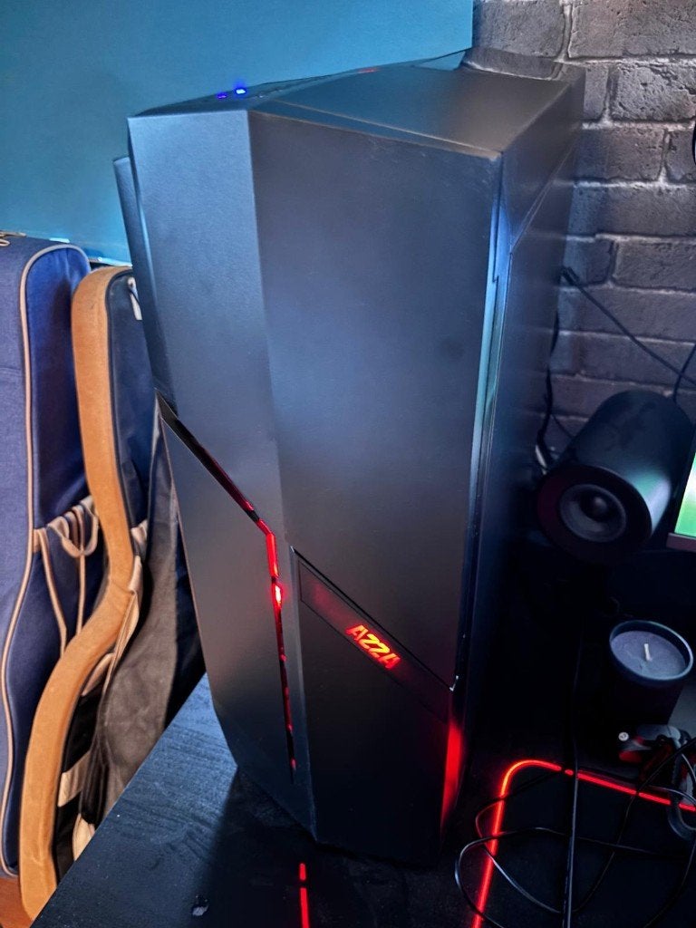 Complete PC / Gaming setup - GTX 1160, 2x Samsung + Speakers, Computers en Software, Desktop Pc's, Gebruikt, Zelf gebouwde pc