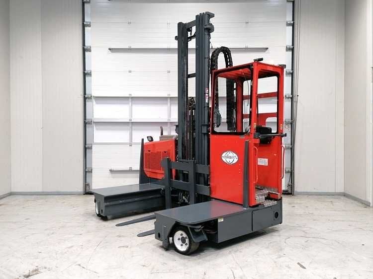 Combilift - 2018 - C3000GST - 8.2M Triplex, 4-weg, Side-Shif, Zakelijke goederen, Machines en Bouw | Heftrucks en Intern transport