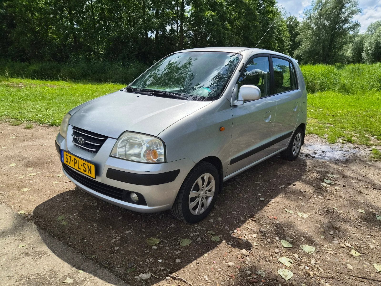 Hyundai Atos 1.1 AUT 2004 Grijs, Auto's, Hyundai, Particulier, Atos, Elektrische ramen, Radio, Benzine, Euro 4, E, Hatchback, Automaat