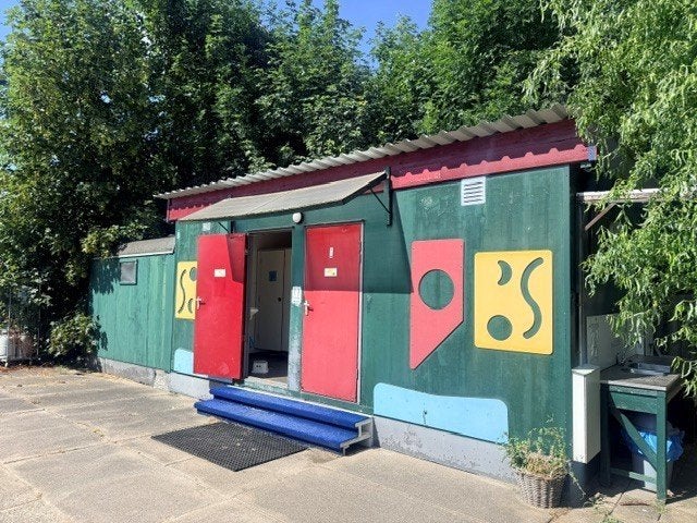 GRATIS AF TE HALEN! WC en douche container/ unit, Ophalen, Gebruikt, Douche