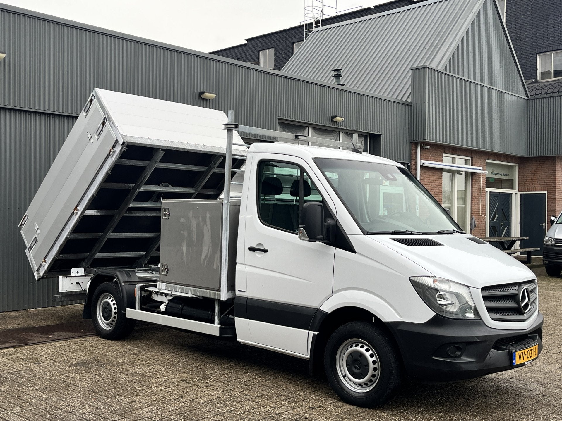 Mercedes-Benz Sprinter 316 1.8 NGT 366 CNG en Benzine 157pk, Auto's, Bestelauto's, Automaat, Gebruikt, CNG (Aardgas), Wit