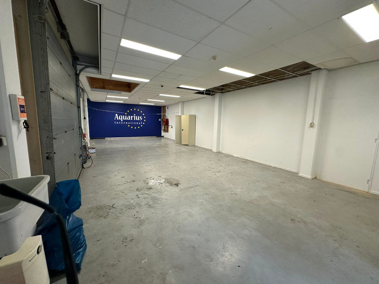 TE HUUR Bedrijfspand ca. 192m2 (96m2 BG & 96m2 1E), 192 m², Huur, Bedrijfsruimte