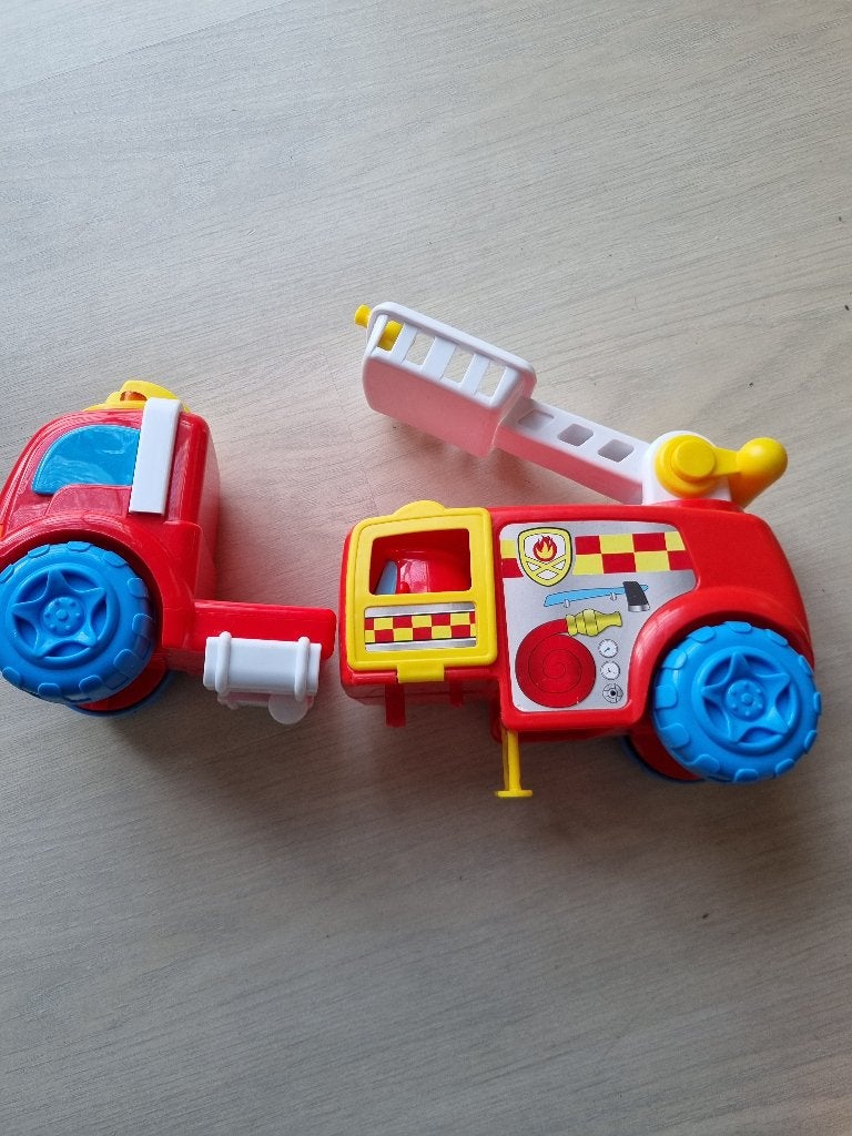 Brandweerwagen hoogwerker, Ophalen of Verzenden, Zo goed als nieuw