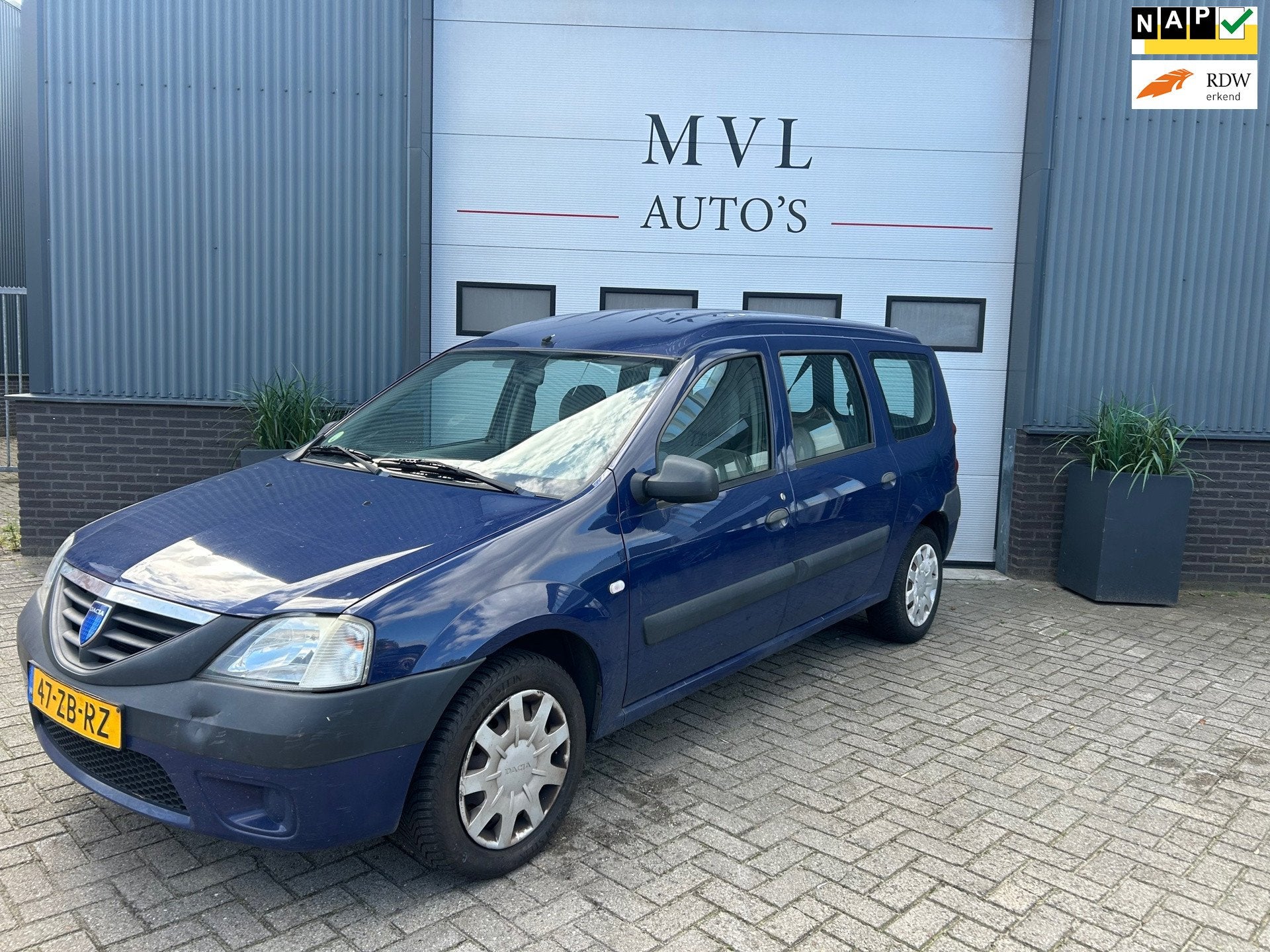 Dacia Logan MCV 1.4 Ambiance, Auto's, Gebruikt, 4 cilinders, Blauw, 620 kg
