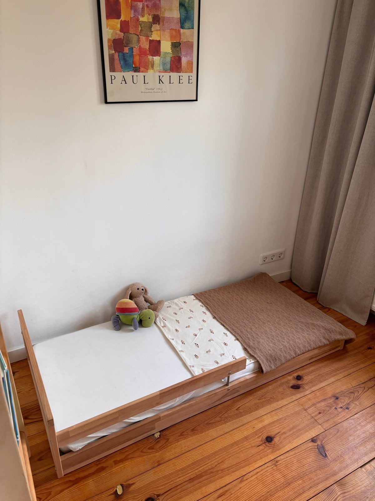 Vloerbed, montessoribed, kinderbed, peuterbed(zonder matras), Ophalen, 70 tot 85 cm, Zo goed als nieuw, Lattenbodem