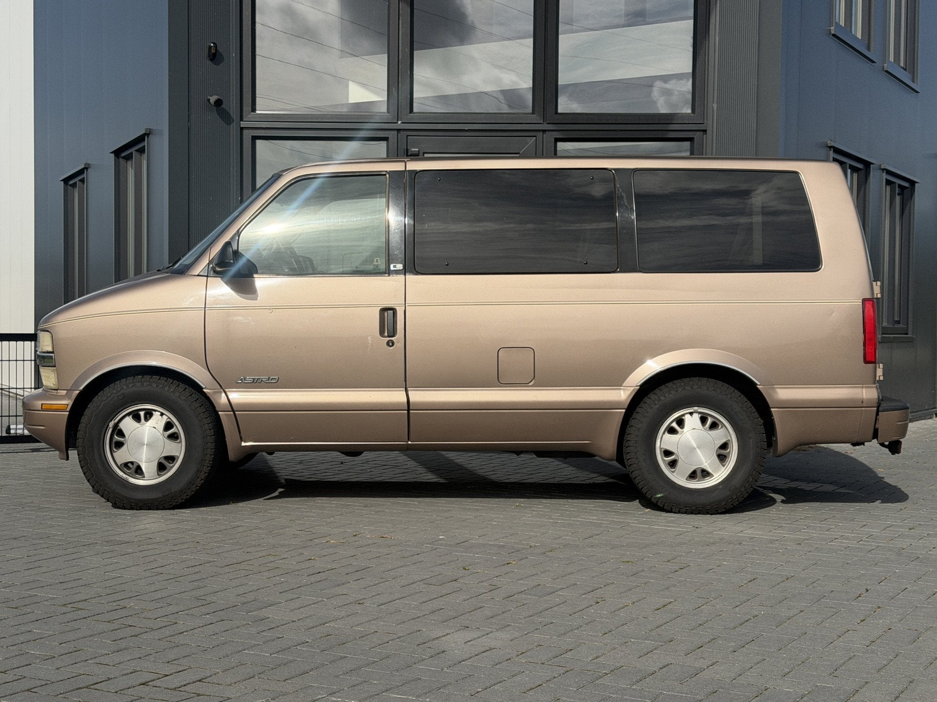 Chevrolet astro Van LS 4.3 V6 | Nwe beurt | Nwe APK | 7 pers, foto 2