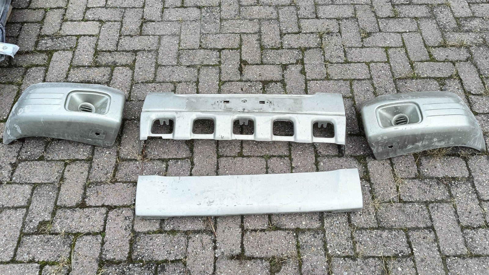 Mitsubishi pajereo voor bumper, Auto-onderdelen, Ophalen, Gebruikt, Mitsubishi