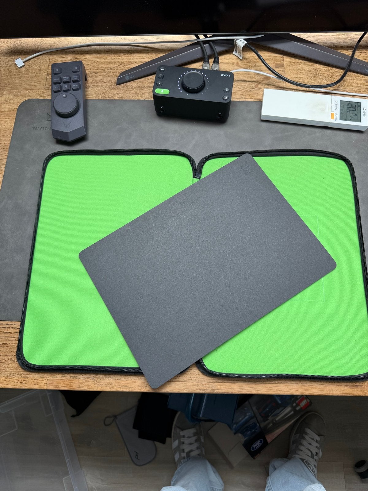 Razer Muismat met Hard Case - Ideaal voor Gaming, Ophalen of Verzenden, Gaming muismat, Zo goed als nieuw