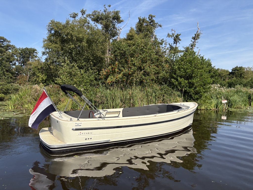 Antaris Sixty6, Watersport en Boten, Sloepen, 3 m, Gebruikt, Binnenboordmotor, Zwemtrap/-plateau